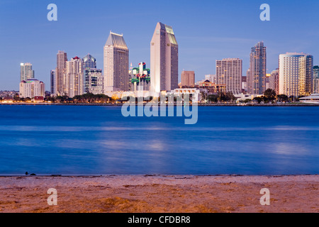 San Diego skyline vue de l'île Coronado, San Diego, Californie, États-Unis d'Amérique, Banque D'Images