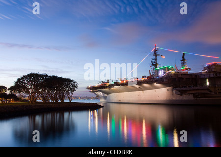 Porte-avions USS Midway Museum, San Diego, Californie, États-Unis d'Amérique, Banque D'Images