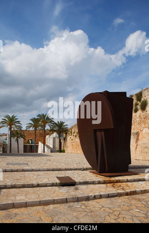 Sculpture au musée d'art moderne et contemporain, Palma de Mallorca, Majorque, Iles Baléares, Espagne, Europe Banque D'Images