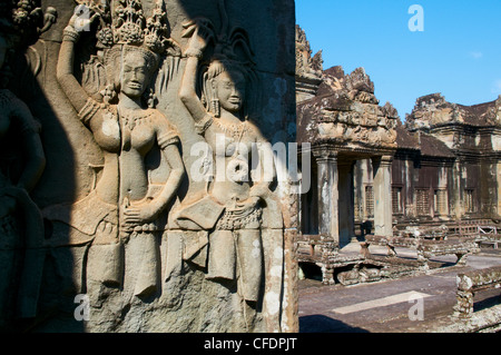 Apsara, danseuse céleste du Royaume Khmer, temple d'Angkor Wat, Angkor, Siem Reap, Cambodge Banque D'Images