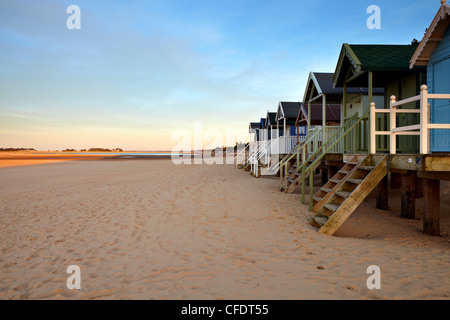 Un soir de printemps au Wells next the Sea, Norfolk, Angleterre, Royaume-Uni, Europe Banque D'Images