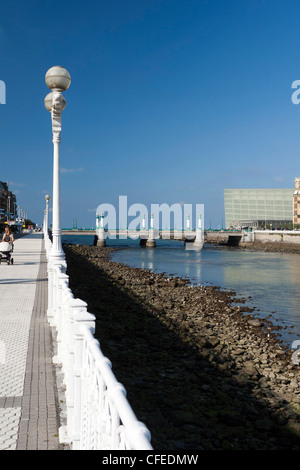 Kursaal Bridge, Donostia San Sebastian, Pays Basque, Espagne Banque D'Images