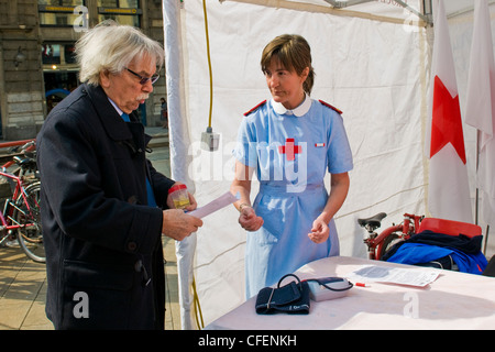 Jour du rein, la Croix-Rouge italienne, Milan, Italie Banque D'Images