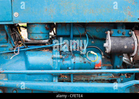 Close up des pièces d'un moteur du tracteur vintage Banque D'Images