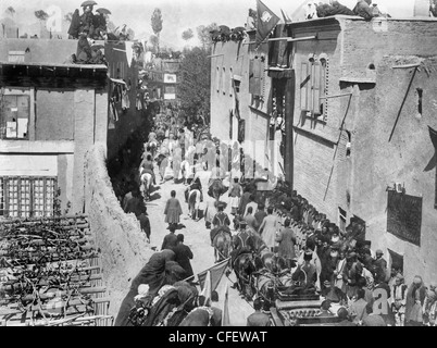 Visite de Ahmad Shah Qajar (1898-1930), d'Orumieh, Iran, vers 1911 Banque D'Images