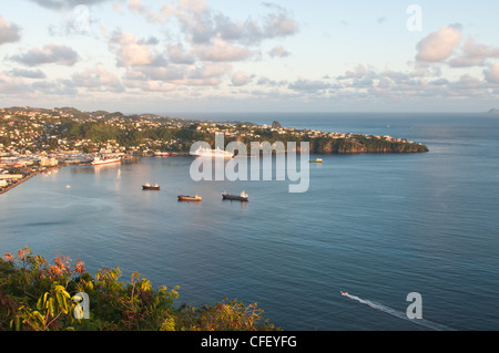 Boudicca, Fred Olsen Cruise Lines, Kingstown Harbour, Saint Vincent, Saint Vincent et les Grenadines, îles du Vent, West Indies Banque D'Images