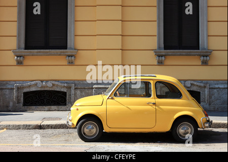 Vieille voiture, Fiat 500, l'Italie, l'Europe Banque D'Images