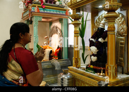 Fête de Diwali dans un temple Ganesh, Paris, France, Europe Banque D'Images