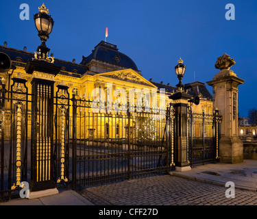 Palais Royal de nuit, Bruxelles, Belgique, Europe Banque D'Images