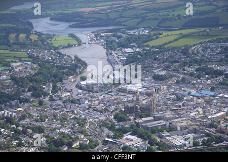 Vue aérienne de la ville et de la cathédrale de Truro, Cornwall, Angleterre, Royaume-Uni, Europe Banque D'Images