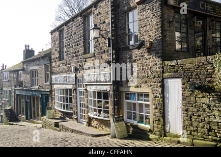 Street dans la ville de Keighley, West Yorkshire, Angleterre Banque D'Images