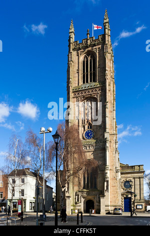 L'avant de la cathédrale, Derby, Derbyshire, East Midlands, Angleterre, RU Banque D'Images