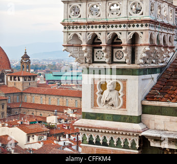 Buste de Andrea di Cione di Arcangelo (1308-1369) alias Orcagna, haut sur la cathédrale de Florence Banque D'Images