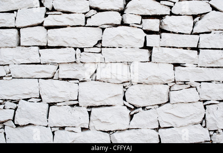 Mur en pierre sèche, laqué blanc Banque D'Images