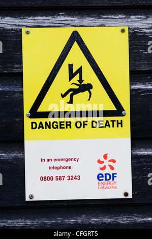 EDF Energy Danger de mort par électrocution, Avertissement, Cambridge, England, UK Banque D'Images