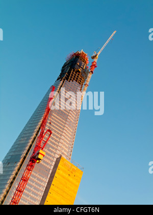 Shard London Bridge Tower en construction en septembre 2011 lorsque terminée, elle sera plus haut bâtiment de l'Union européenne à 310 m. Banque D'Images