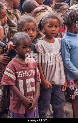 Les villageois Betsimisaraka le long du canal des Pangalanes, à l'est de Madagasar Banque D'Images