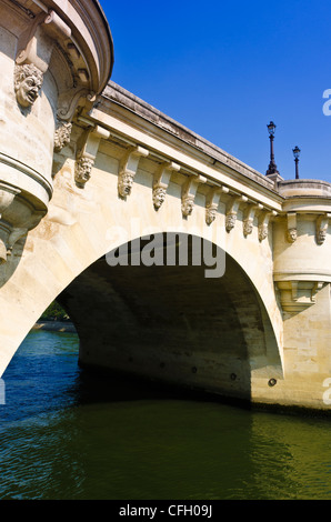 Pont Neuf (le Pont Neuf) et de la Seine, Paris, France Banque D'Images