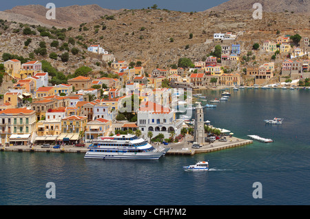 Port de Symi, l'île grecque de Symi, Dodécanèse Egée Island Group, Grèce Banque D'Images