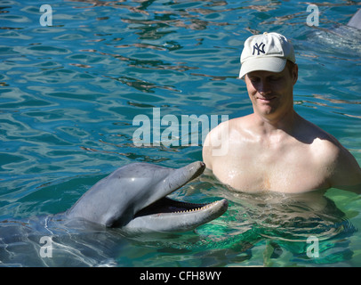 UNEXSO Dolphin Close Encounter, Bahamas Banque D'Images