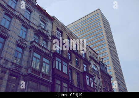 Bâtiments à Bruxelles, des styles architecturaux dans le centre-ville, en Belgique. Banque D'Images