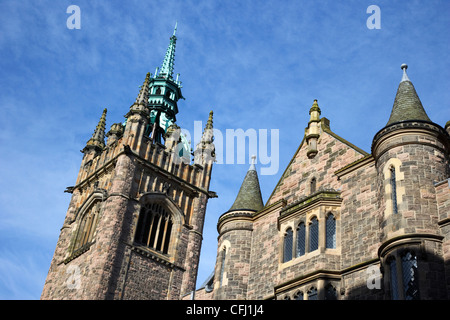 Spires shoppnig mall, centre de congrès et d'exposition de l'église presbytérienne maison et bâtiments de l'assemblée du Nord Belfast j Banque D'Images