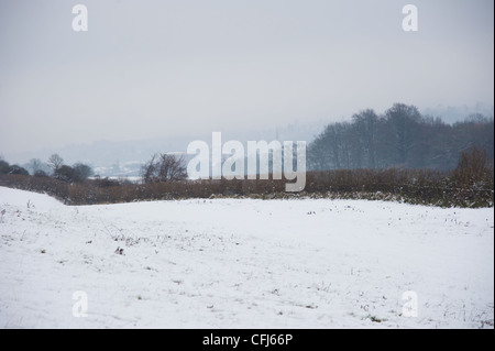 Ranmore surplombant Dorking, dans le Surrey, en Angleterre lorsqu'il a neigé Banque D'Images