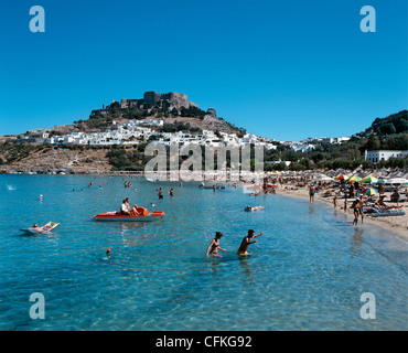 La principale plage Megali Paralia Lindos Rhodes Grèce Banque D'Images