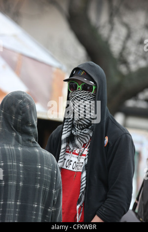 Occupy London est une manifestation pacifique et manifestation contre l'inégalité économique, le manque de logements abordables. Banque D'Images