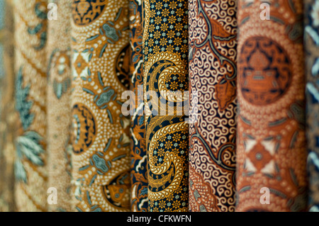 Gros plan du batik coloré, Yogyakarta, Java centrale, Indonésie Banque D'Images