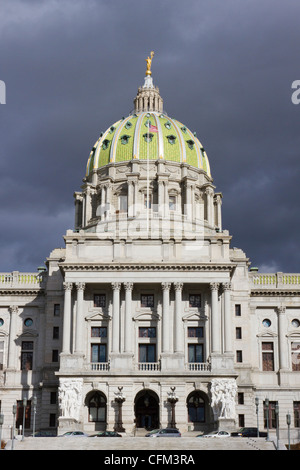 Avant de la Pennsylvania State Capitol building ou statehouse avec dôme et coupole à Harrisburg Banque D'Images