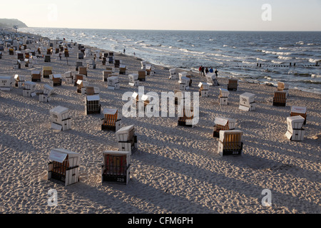 Plage de la mer Baltique de spa Heringsdorf, Usedom, Mecklembourg-Poméranie-Occidentale, Allemagne, Europe Banque D'Images