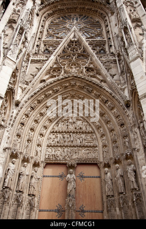 Porche sud, la Cathédrale de Rouen, Rouen, Haute-Normandie, France, Europe Banque D'Images