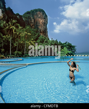 Piscine, Rayavadee Resort, Krabi, Thaïlande, Asie du Sud, Asie Banque D'Images