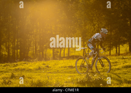 Formation de cyclocross sur England's South Downs Banque D'Images