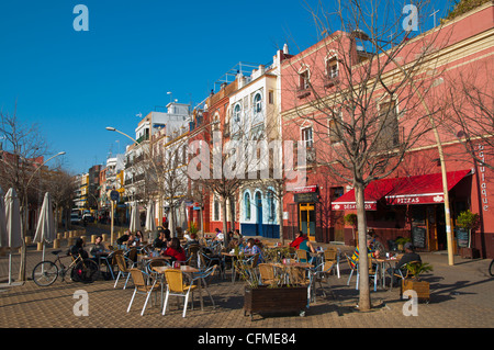 Terrasse de café au cours de l'hiver de la place Alameda de Hercules centre de Séville Andalousie Espagne Banque D'Images