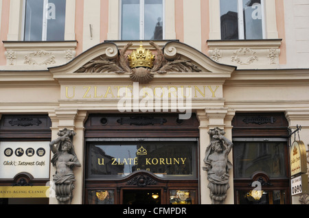 Koruny U Zlaté bijouterie, Malé náměstí n° 13, la vieille ville de Prague. Banque D'Images