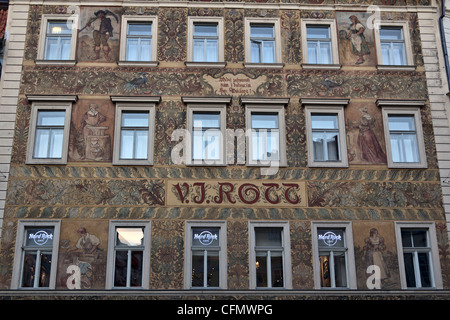 Plein air sur C.J.Rott bâtiment dans Old Town Square, Prague, République Tchèque Banque D'Images