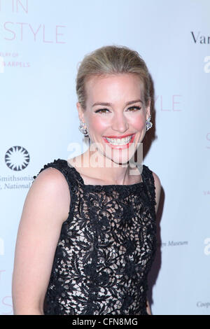 'Set Piper Perabo dans Style : la boite a bijoux de Van Cleef & Arpels" tenue au Smithsonian Cooper-Hewitt National Design Museum, New York, USA - 16.02.11 Banque D'Images