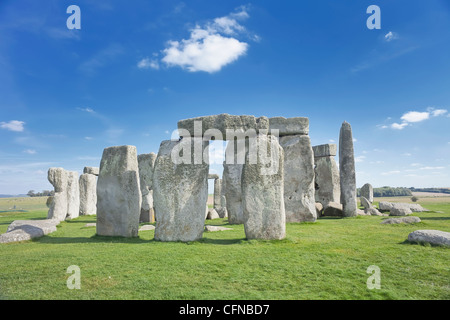 Stonehenge, site du patrimoine mondial de l'UNESCO, la plaine de Salisbury, Wiltshire, Angleterre, Royaume-Uni, Europe Banque D'Images