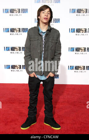 Jimmy Bennett Los Angeles Premiere de 'I am Number Four' qui s'est tenue au Village Theatre Los Angeles, Californie - 09.02.11 Banque D'Images