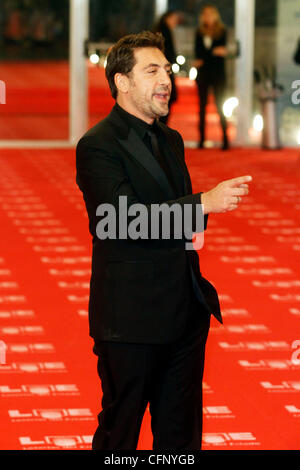 L'acteur espagnol Javier Bardem arrive à la Goya Cinema Awards 2011 cérémonie au Théâtre Royal de Madrid, Espagne - 13.02.11 Banque D'Images