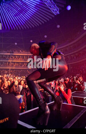 Skunk Anansie performing live au Coliseu dos Recreios. Lisbonne, Portugal - 08.02.11 Banque D'Images