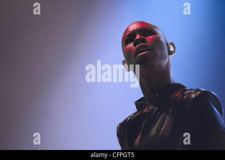 Skunk Anansie performing live au Coliseu dos Recreios. Lisbonne, Portugal - 08.02.11 Banque D'Images