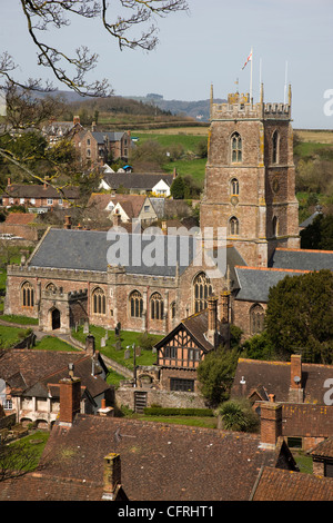 Vue panoramique sur l'église et de la ville de Dunster à Somerset Banque D'Images