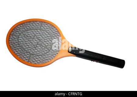 Tuer un moustique bat isolé en fond blanc Banque D'Images