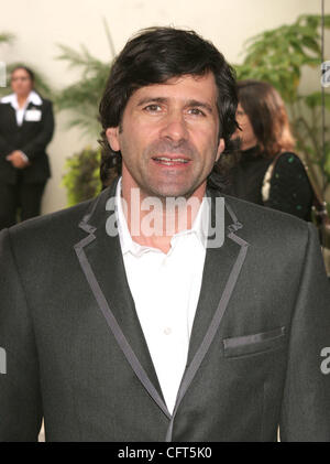 27 février 2011 - Gary Winick, directeur de lettres à Juliette, bride Wars et 13 going on 30, est décédé à l'âge de 49 ans suite à une longue lutte contre le cancer du cerveau. Sur la photo : Dec 10, 2006 ; Los Angeles, Californie, USA ; directeur GARY WINICK au 'Charlotte's Web' Los Angeles Premiere tenue à l'Arclight Th Banque D'Images