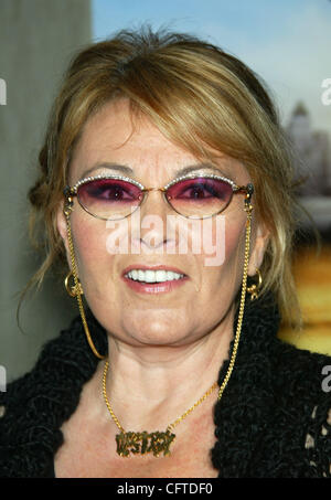 Jan 8, 2007 ; West Hollywood, Californie, USA ; l'actrice Roseanne Barr au "Dieu en a eu assez d'nous' Los Angeles Premiere tenue au Centre de design pacifique. Crédit obligatoire : Photo de Lisa O'Connor/ZUMA Press. (©) Copyright 2007 by Lisa O'Connor Banque D'Images
