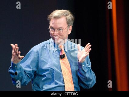 Jan 09, 2007 - San Francisco, Californie, USA - PDG de Google Eric Schmidt à la Macworld Expo 2007 à San Francisco, CA, où Apple CEO Steve Jobs a annoncé le nouvel iPhone. (Crédit Image : Â© Jérôme Brunet/ZUMA Press) Banque D'Images