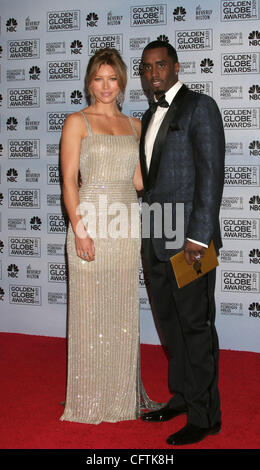 Jan 15, 2007 ; Los Angeles, CA, USA ; Golden Globe 2007 : Jessica Biel & P Diddy dans la salle de presse au 64e congrès annuel Golden Globe Awards, qui a eu lieu au Beverly Hilton Hotel. Crédit obligatoire : Photo par Paul Fenton/ZUMA Press. (©) Copyright 2007 par Fenton Photos/KPA Banque D'Images